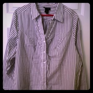 Long sleeve Lane Bryant buttons down